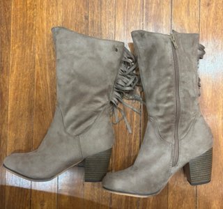 Botas Mustang Beige/Marrón con Flecos