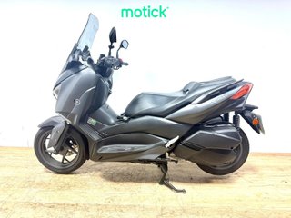 YAMAHA XMAX 300