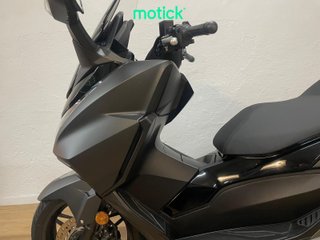 HONDA FORZA 125
