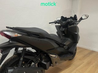 HONDA FORZA 125