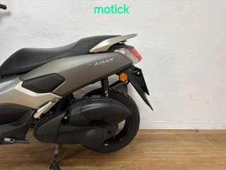 YAMAHA NMAX 125