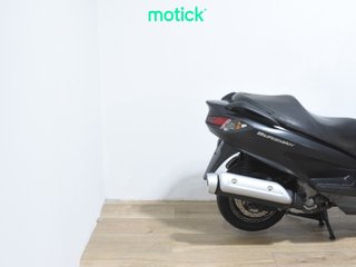 SUZUKI BURGMAN 125