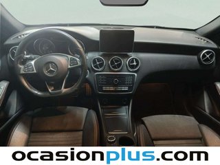 Mercedes-Benz Clase A 180 d AMG Line 80 kW (109 CV)