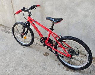 Bicicleta Btwin Ricing Boy 320 Roja
