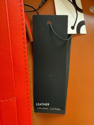 Cartera Adolfo Domínguez Piel Marrón y Naranja