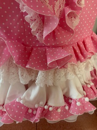 Vestido de flamenca rosa con lunares