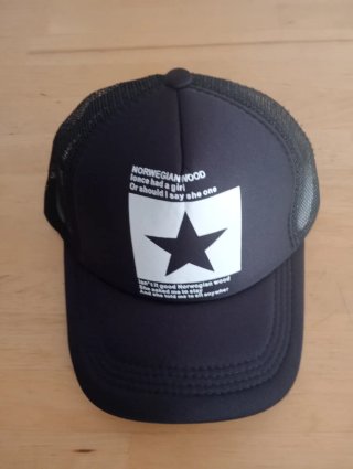 Gorra Negra con Diseño Norwegian Nood