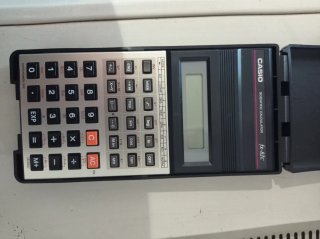 Calculadora Científica Casio fx-82C