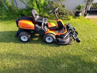 Cortacésped Rider Husqvarna Naranja