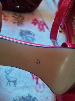 Zapatos D&G Rojos Tacón