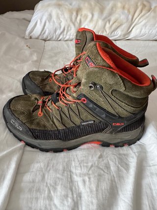Botas de montaña para niño