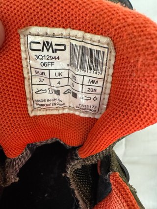 Botas de montaña para niño