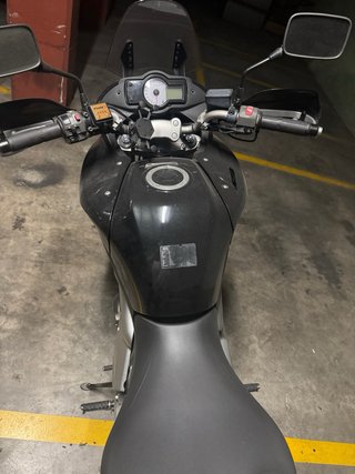 Kawasaki Versys 650 Negra/Gris
