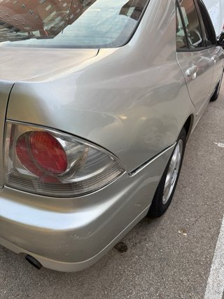 Lexus IS 2000