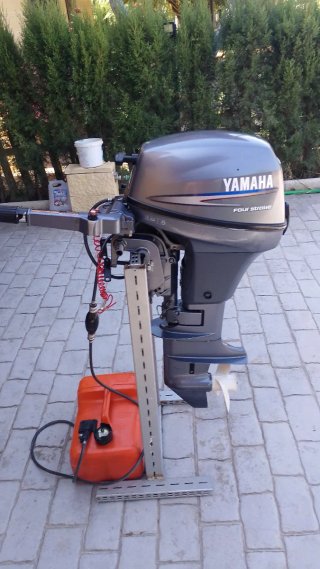 Fueraborda Yamaha 8 cv 4 Tiempos