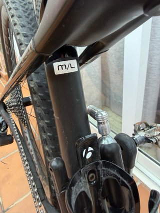 Bicicleta de MTB Trek Supercaliber 9.7 carbono