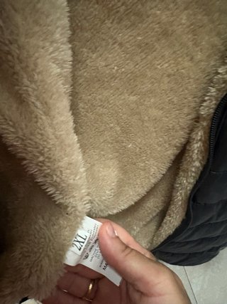 Chaqueta fina con pelo interior