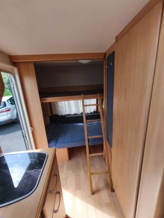 Caravana Knaus Sudwind 400