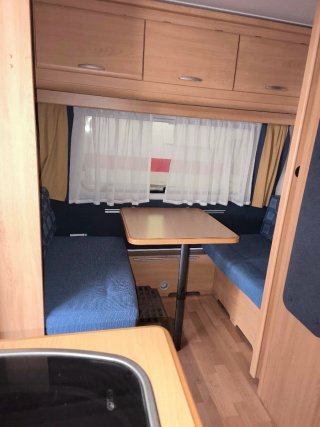Caravana Knaus Sudwind 400