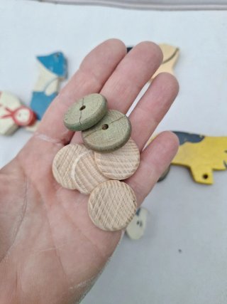 Juguetes de madera vintage: granja y figuras