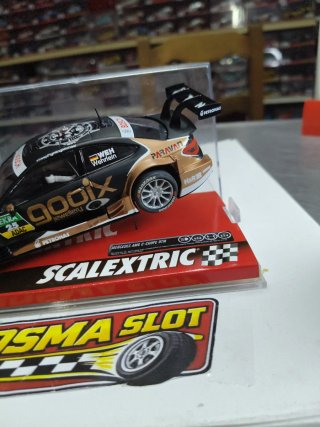 Scalextric Mercedes AMG C Coupe DTM
