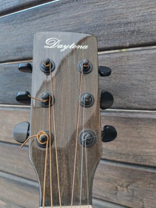 Guitarra Electroacústica Dayr Mini Jumbo Verde
