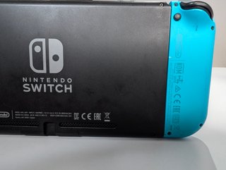 COMPLETA!! NINTENDO SWITCH + ACCESORIOS