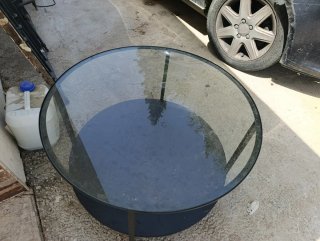 Mesa redonda cristal y metal
