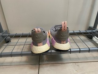 Adidas NMD Gris y Rosa Talla 42