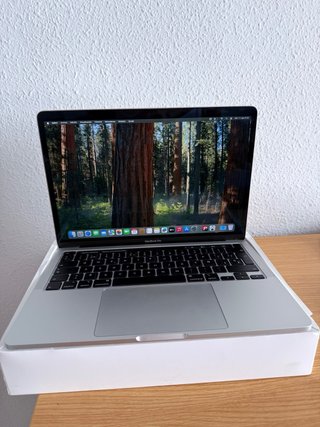 MacBook Pro 13 2020 256GB SSD Touch Bar