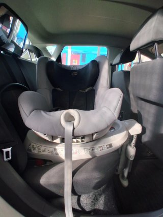 Silla coche bebé Britax Römer gris