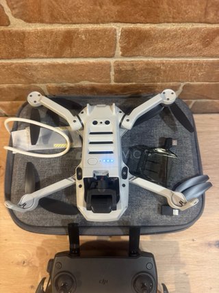 Dron DJI Mavic Mini + Mando
