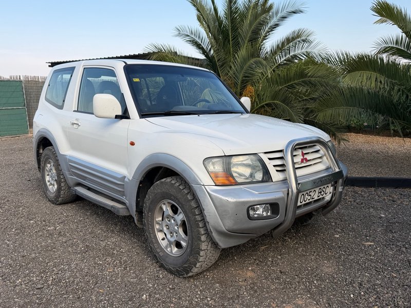 Mitsubishi Montero 2002 - foto 1