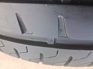 Neumáticos Avon ZV7  255/35/19