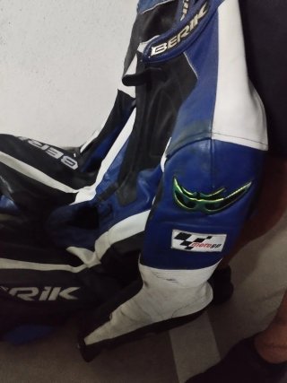 Mono de moto Berik