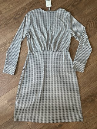 Vestido H&M estampado cruzado