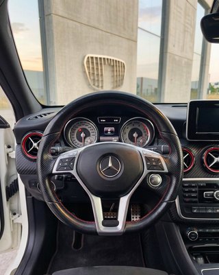 Mercedes-Benz Clase A 250 Sport 211cv AMG