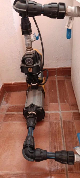 Depósito 500L con Bomba