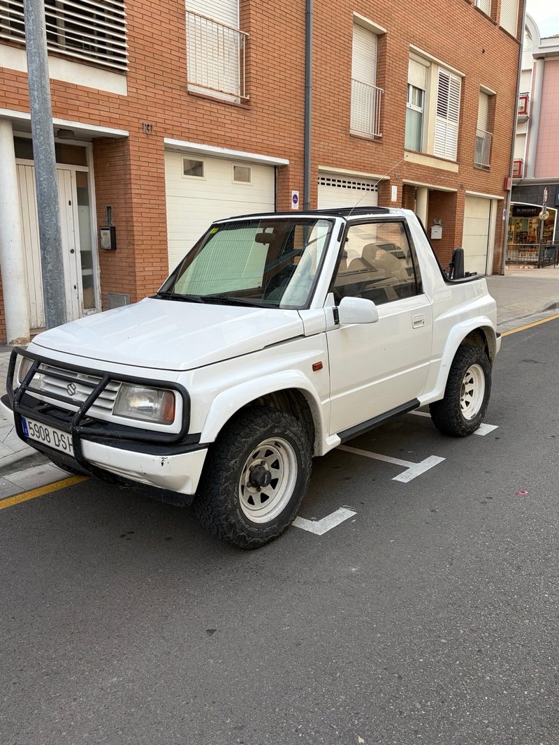 Suzuki Vitara 1998 - foto 1