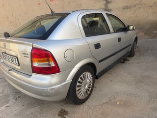 Opel Astra 2003