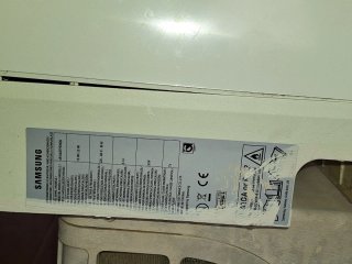 Aire Acondicionado Samsung para piezas o arreglo.