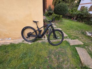 Bicicleta Mtb Cube Negra Híbrida