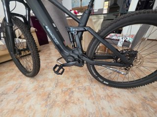 Bicicleta Mtb Cube Negra Híbrida