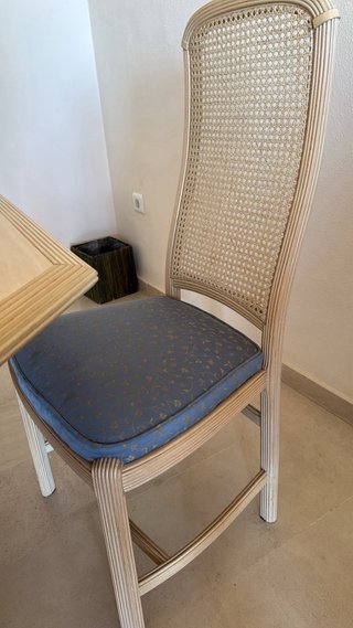 URGE Mesa comedor octogonal y 4 sillas de madera