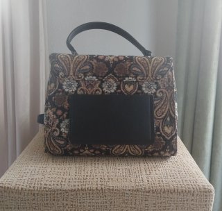Bolso Parfois negro estampado