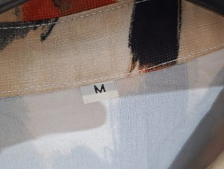 Blusa Estampado Abstracto Beige/Naranja Talla M
