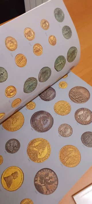 LOTE Catálogos de Subastas de Monedas