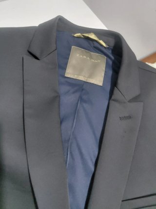 Traje Zara Man Negro (pantalón y blazer) Talla 50