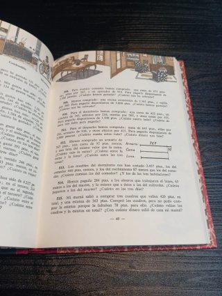 Lote de 2 reproducciones de antiguos libros escola