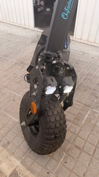 Cecotec Makalulu Scooter Eléctrica Negra